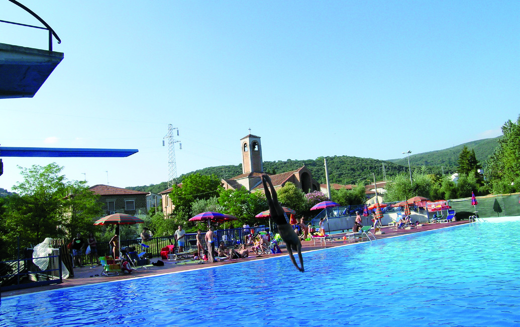 La piscina comunale di Nera Montoro